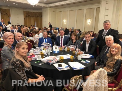 Delegatie prahoveana la Topul National al Firmelor Private din Romania