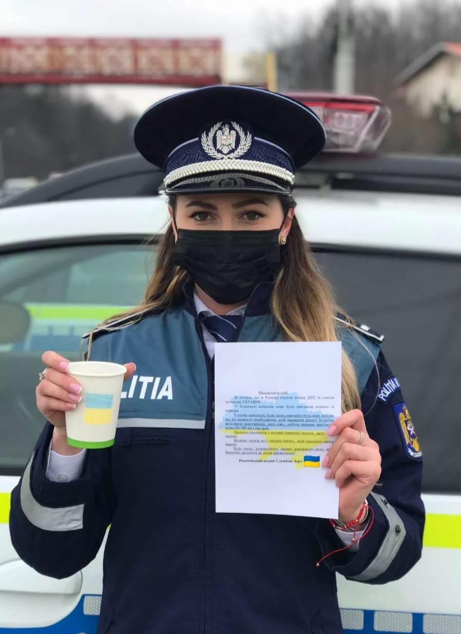 Cafea si sfaturi de la Politia Rutiera Prahova