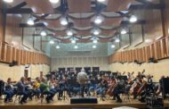 S-o face sarbatoare in inimile ploiestenilor: Doi maestri si piese din patrimoniul muzical international pe scena Filarmonicii ploiestene
