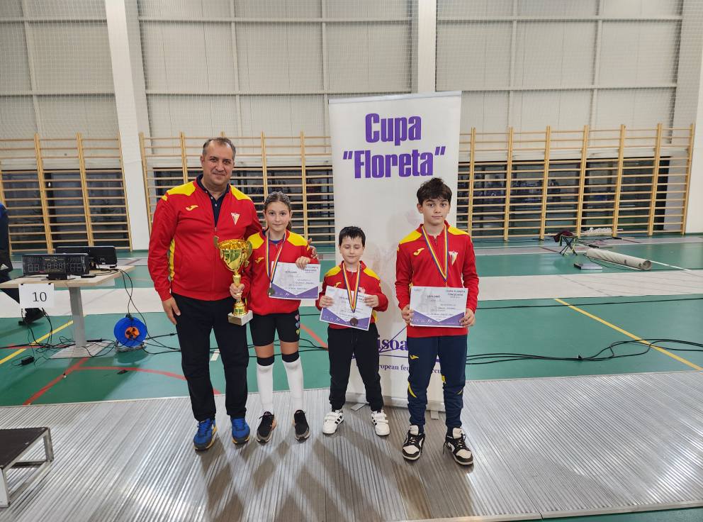 Floretiștii de la CS Petrolul Ploiești aduc Cupa Floreta Timișoara acasă! floreta1